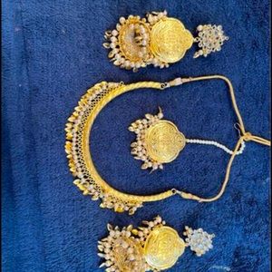 Punjabi jewelry set with big earrings